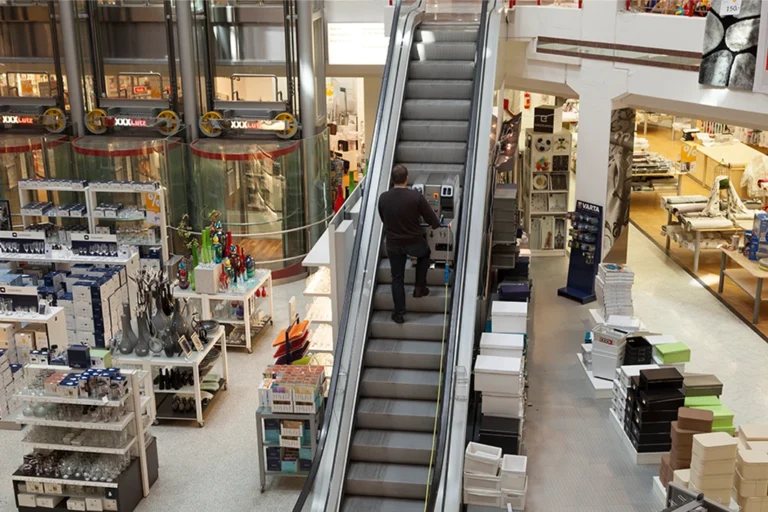 Einkaufszentrum Reinigung